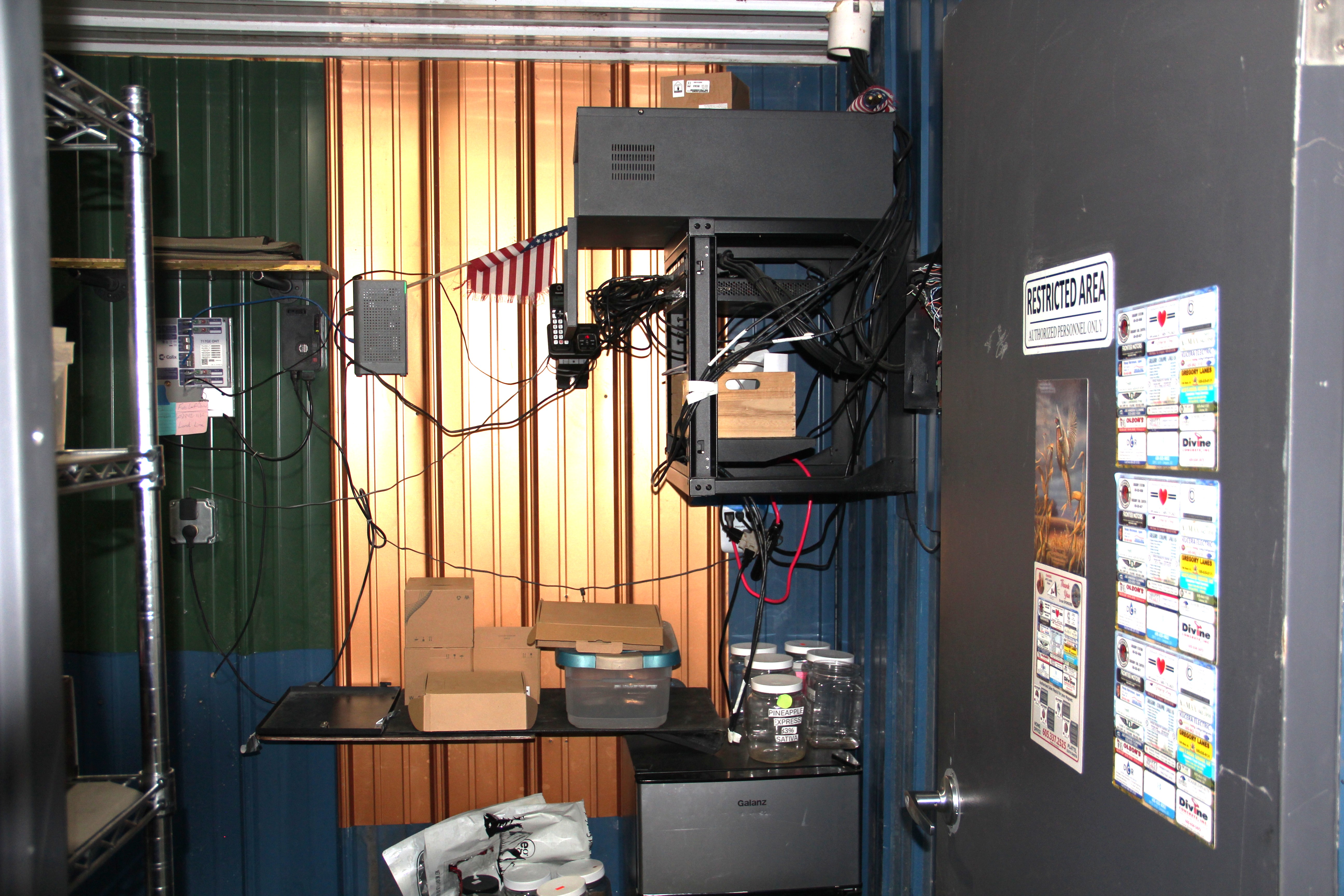 FIVE LEAF CLOVER SMOKE SHOP — Colome, SD real estate photo thumbnail 21