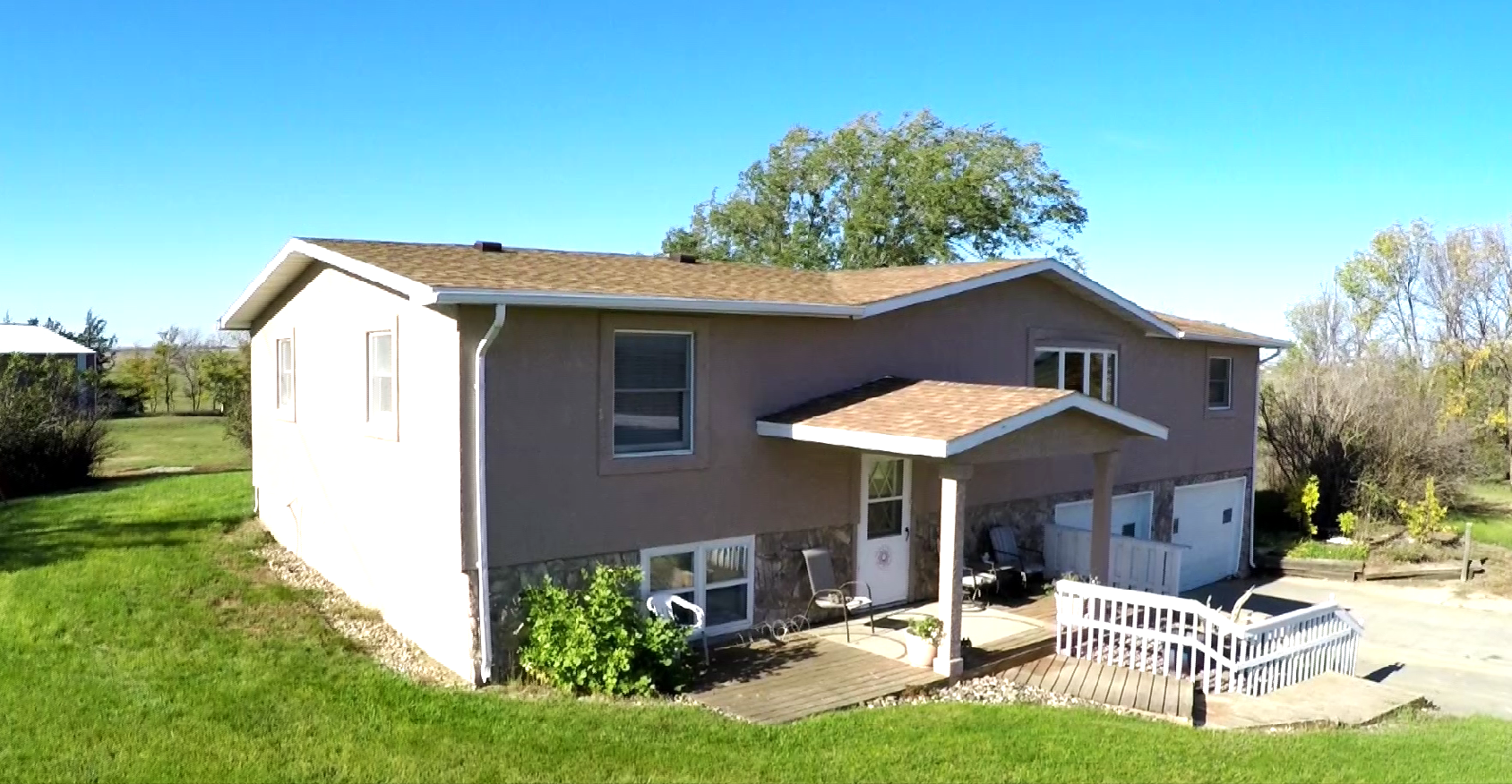 Split Level Home on 20 Acres with Machine Shed — Winner, SD real estate photo thumbnail 32
