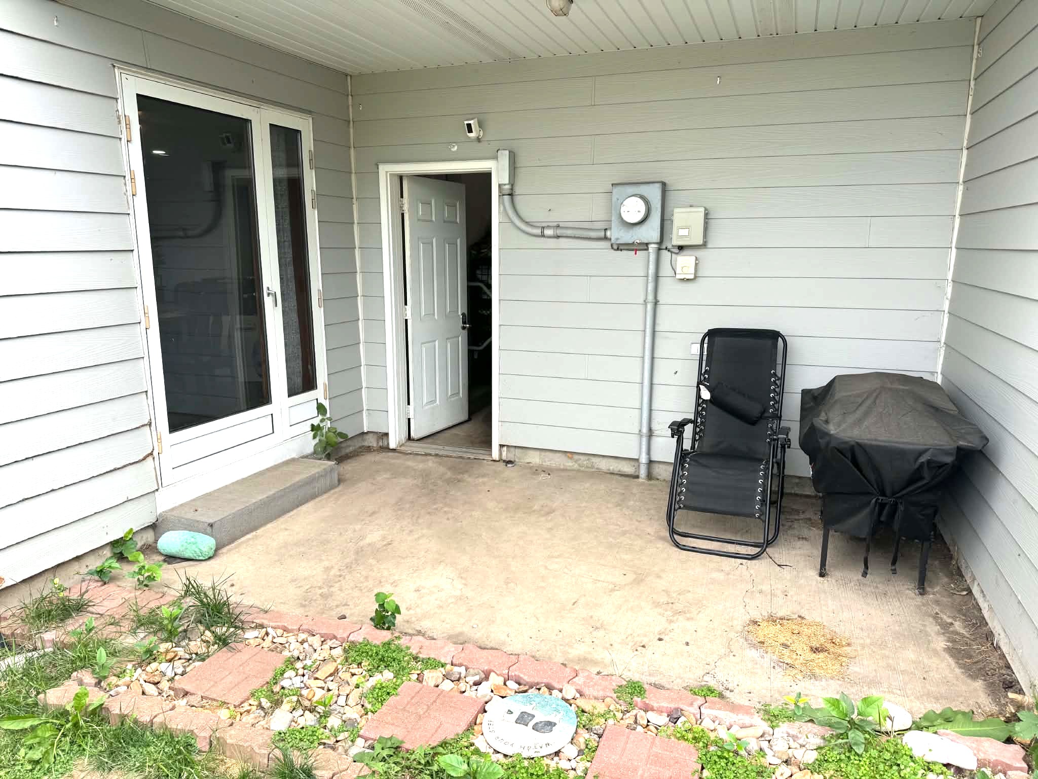 Townhome in a Quiet Cul-de-Sac 🌳 — Winner, SD real estate photo thumbnail 20