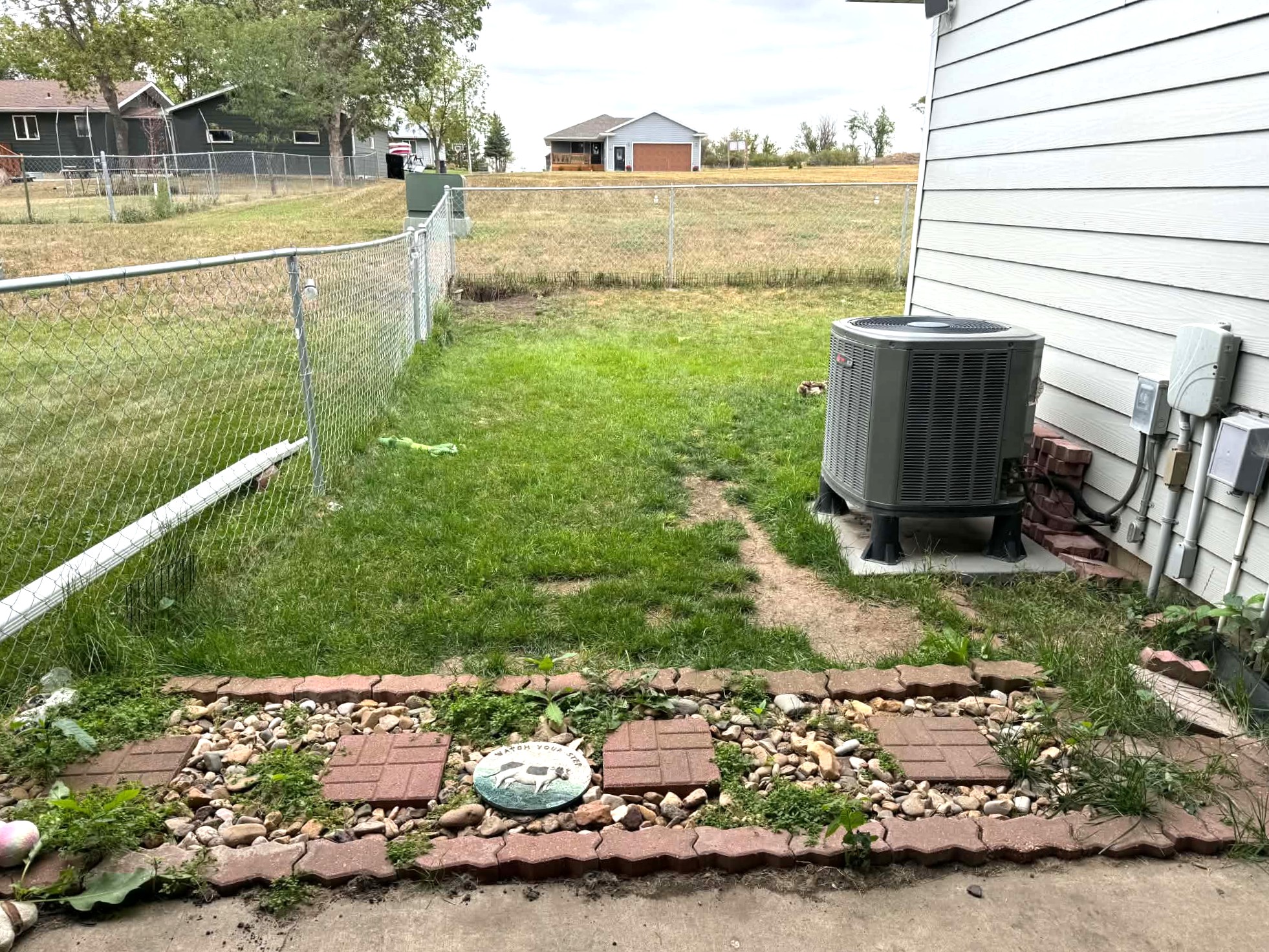 Townhome in a Quiet Cul-de-Sac 🌳 — Winner, SD real estate photo thumbnail 21